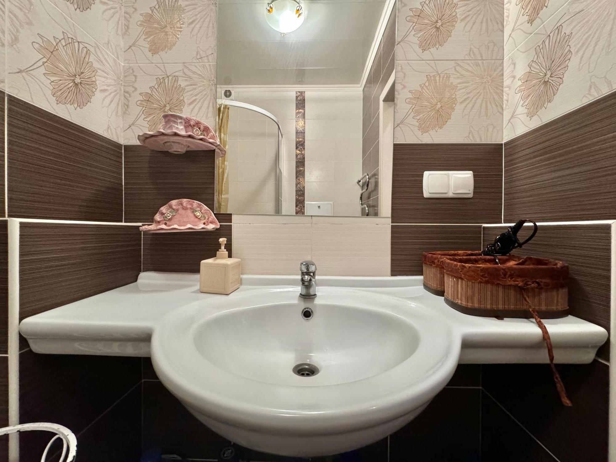 Apartpoltava Елегантна Двокімнатна Студія З Панорамою На Театр Гоголя, Цум, Фіскальний Чек المظهر الخارجي الصورة